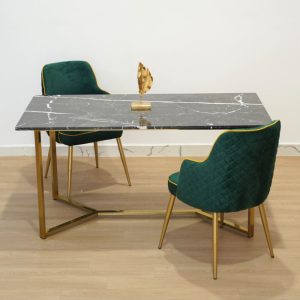 Table à manger en inox