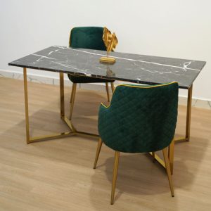 Table à manger en inox
