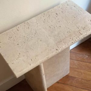 Table d'appoint en travertin