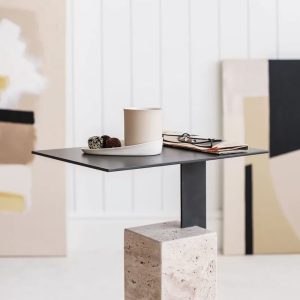 Table d'appoint moderne en travertin
