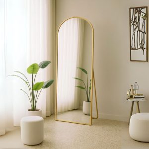 Miroir sur pied