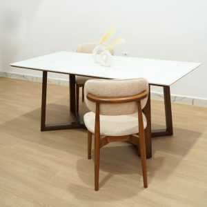 Table à manger bois