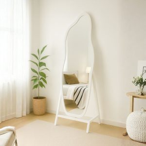 Miroir sur pied en bois