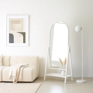 Miroir sur pied