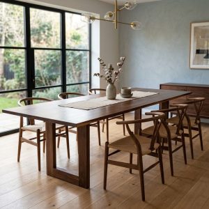 Table à manger moderne