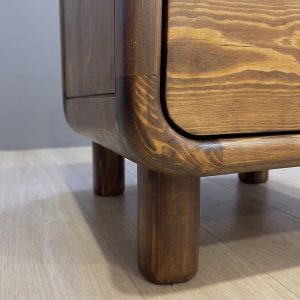 table de nuit en bois